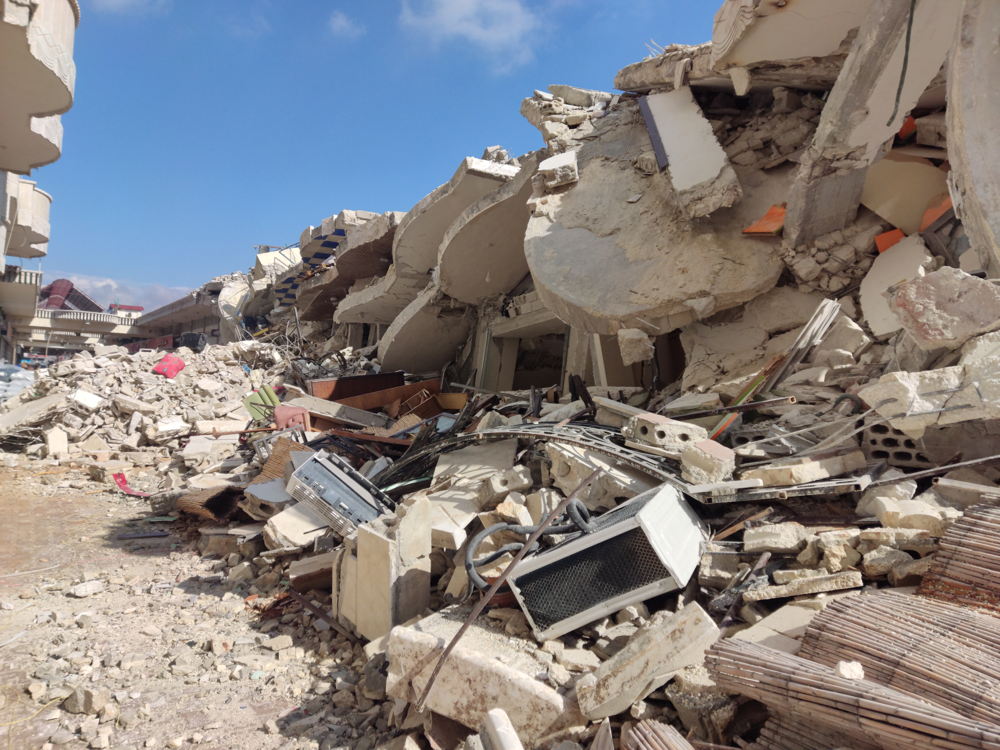 View of a destroyed building in Al-Dana city, in Idleb governorate. Photographer: Hadia Mansour. Date: 07/02/2023. Location: Syria View of a destroyed building in Al-Dana city, in Idleb governorate. Photographer: Hadia Mansour. Date: 07/02/2023. Location: Syria