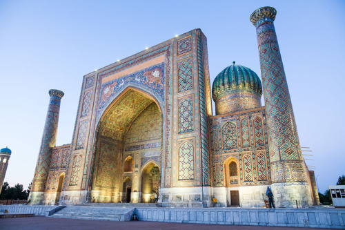 Узбекистанцы начали чаще путешествовать внутри страны