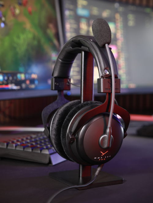PIC_MMX300PRO_24-06_Gaming-PC-Mood_v1