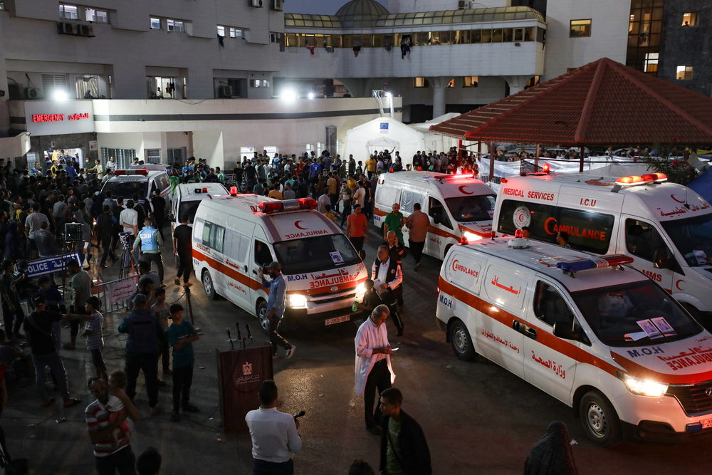 Hospital Al-Shifa de la ciudad de Gaza, 15 de octubre de 2023. © Dawood Nemer/AFP Hospital Al-Shifa de la ciudad de Gaza, 15 de octubre de 2023. © Dawood Nemer/AFP