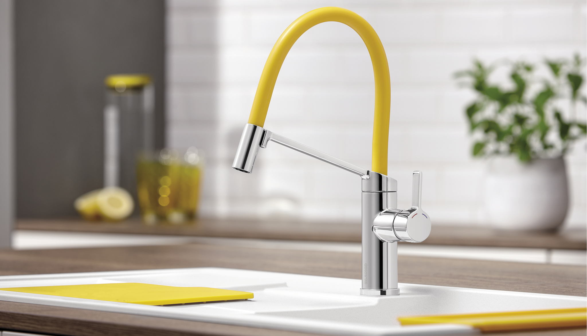 Breng kleur in je keuken met Blanco’s nieuwe spoeltafel en mengkraan
