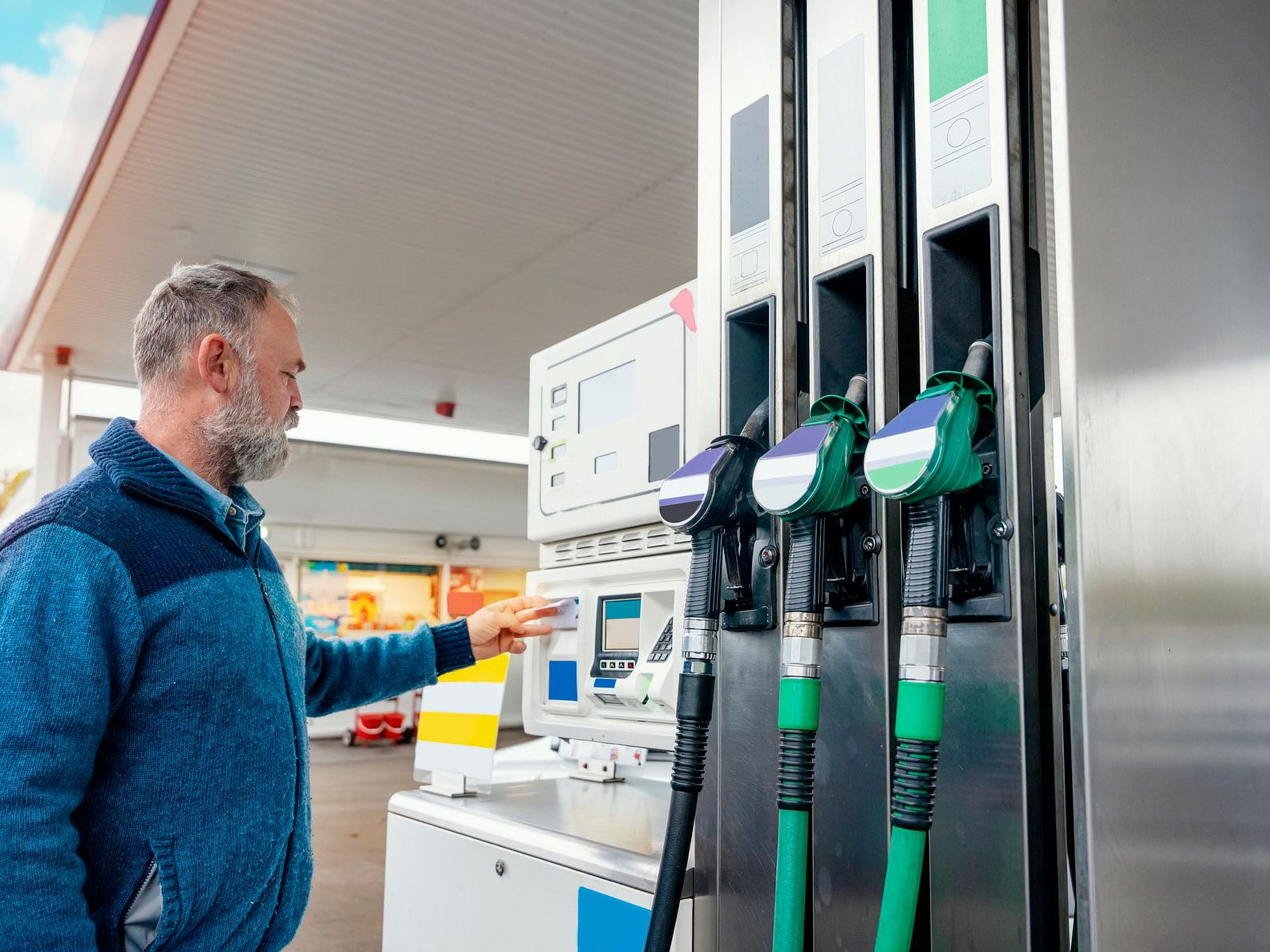 Christmas at the pumps set to be cheapest since the pandemic