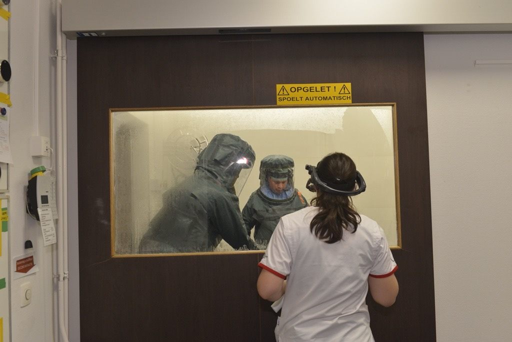 Le service des Urgences de l’UZ Brussel forme les soignants aux incidents chimiques, biologiques, radiologiques, nucléaires et explosifs