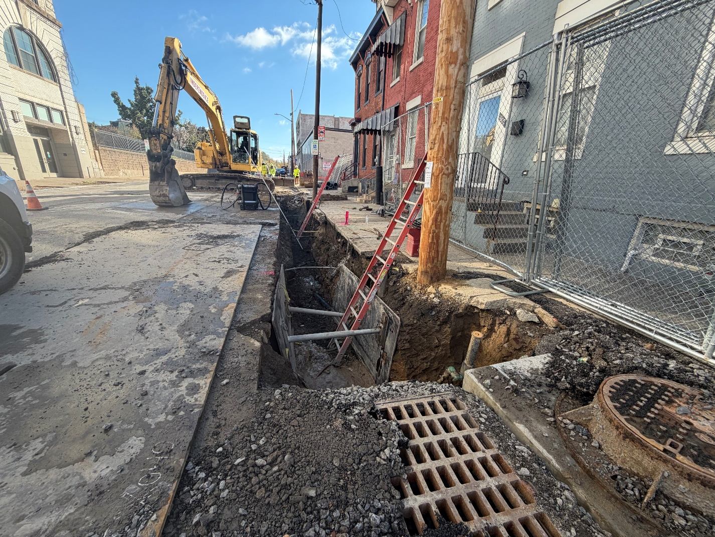 Green infrastructure trench at Forbes Avenue and Miltenberger Street Green infrastructure trench at Forbes Avenue and Miltenberger Street