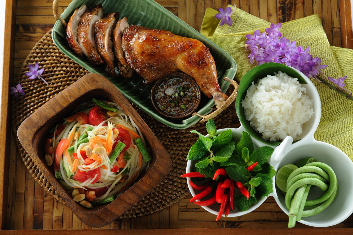 Green Papaya Salad (Som Tam) 1