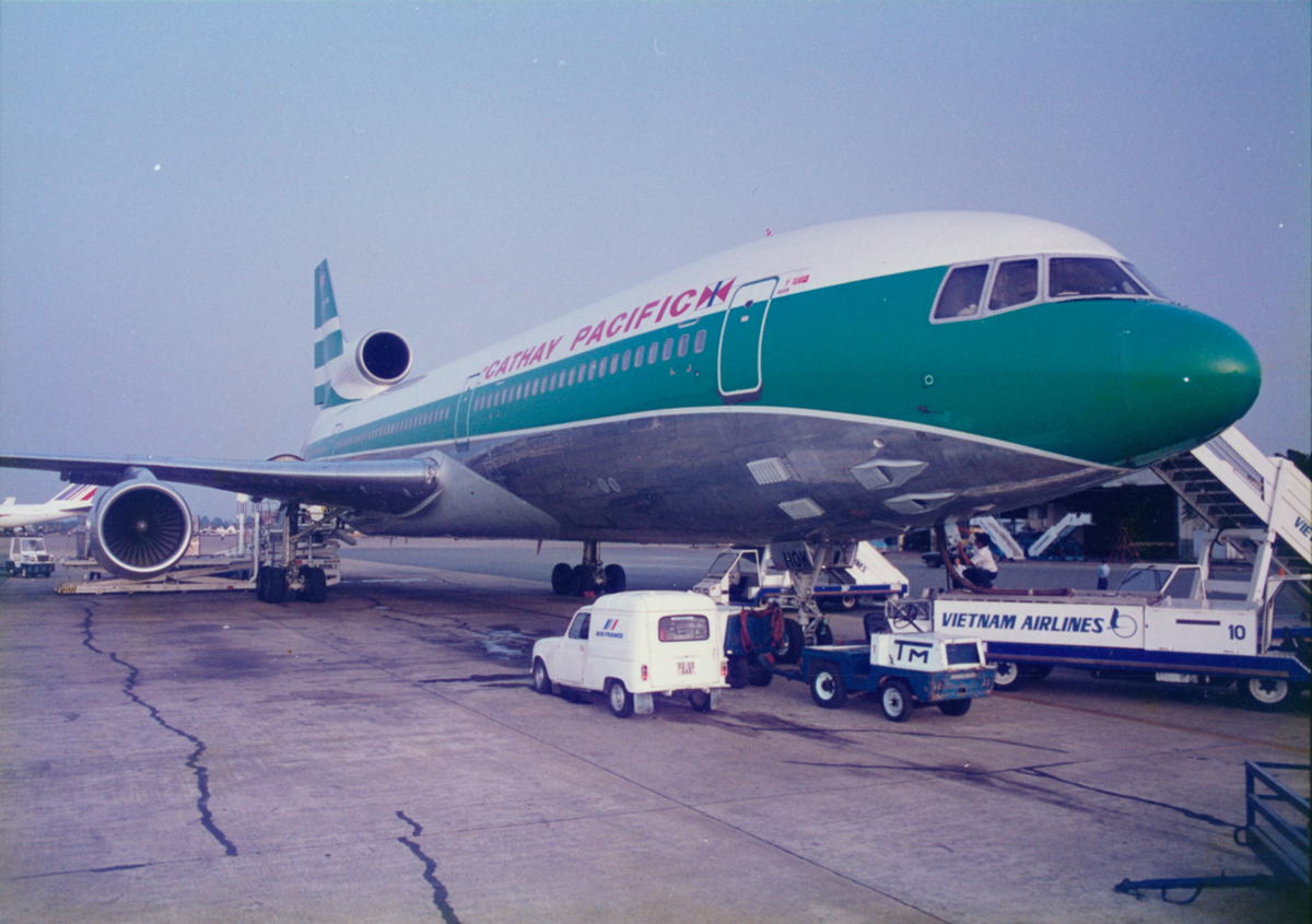 Chuyến bay liên danh đầu tiên giữa Cathay Pacific và Vietnam Airlines trên chặng Hồng Kông – TP Hồ Chí Minh vào năm 1991, được khai thác bằng máy bay L-1011 TriStar (Ảnh: Cathay)