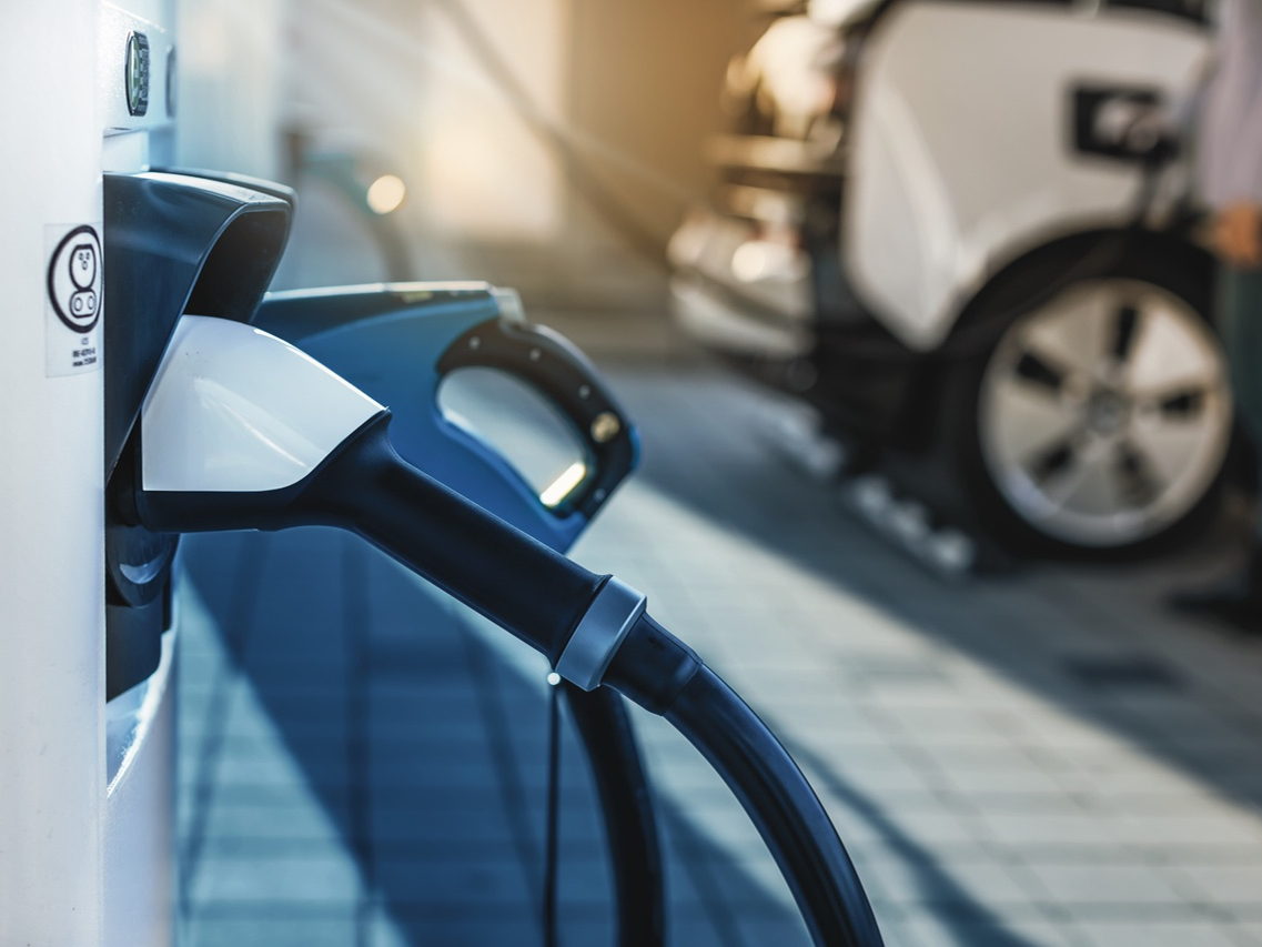 E-mobilité : le réseau de recharge de DKV Mobility est doté d’une électricité à 100% verte