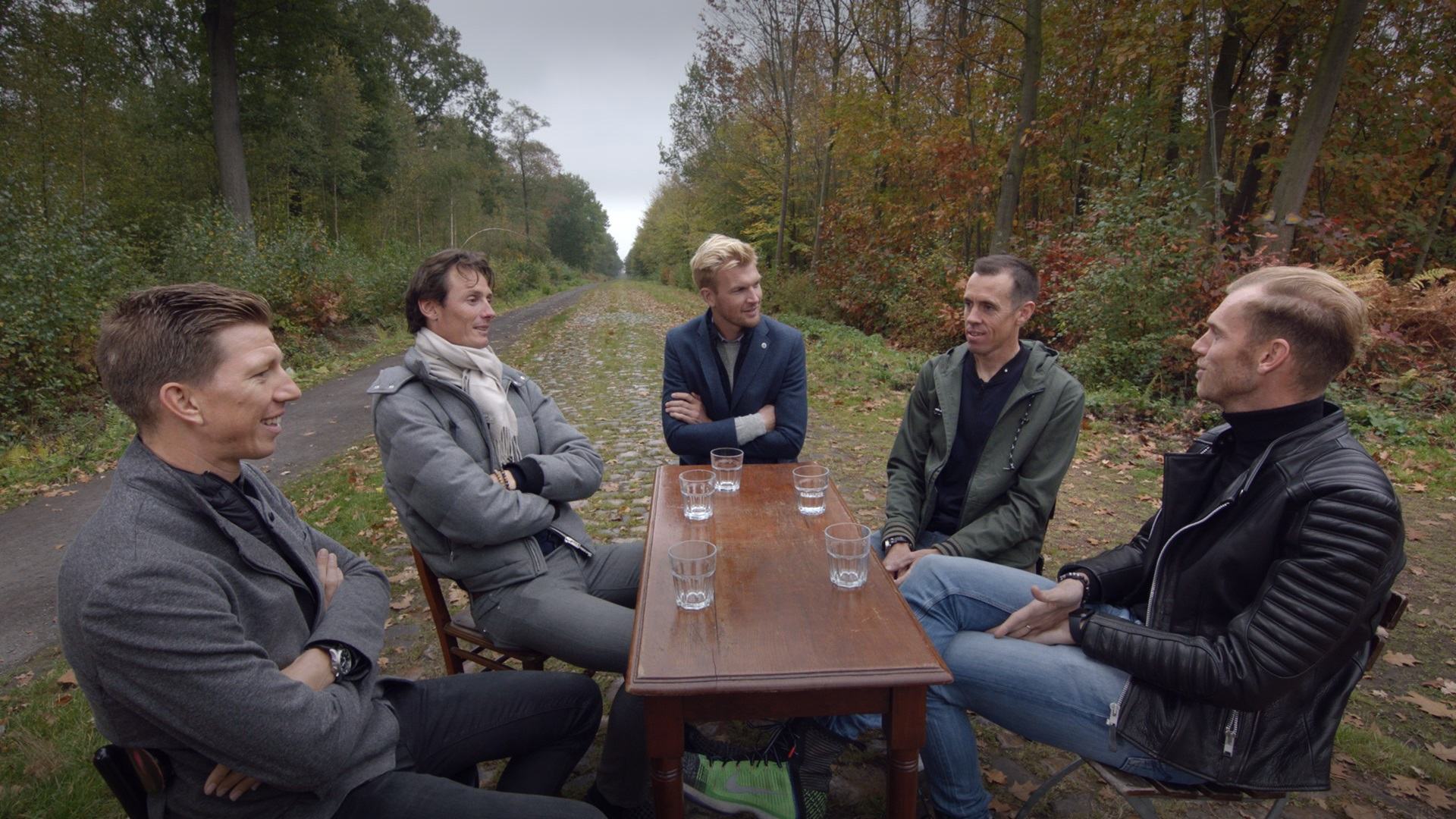 Sep Vanmarcke, Johan Vansummeren, Ruben Van Gucht, Mathew Hayman, Lars Boom – © Deklat Binnen Sep Vanmarcke, Johan Vansummeren, Ruben Van Gucht, Mathew Hayman, Lars Boom – © Deklat Binnen