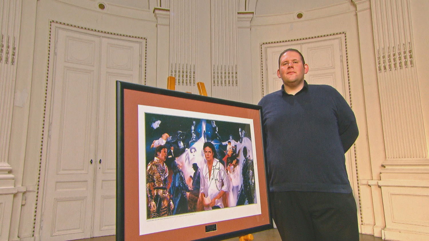 Wesley en de gesigneerde print van Michael Jackson
