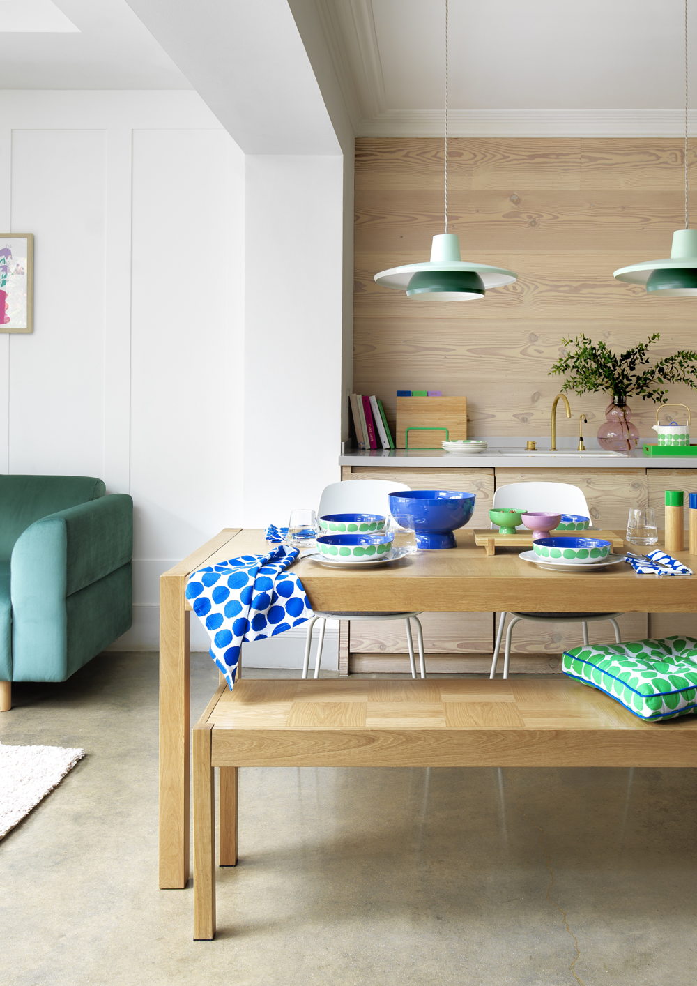 Habitat Emerald Dining