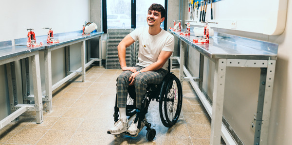 Preview: 'Zit jij echt in een rolstoel of is dat een grap?'