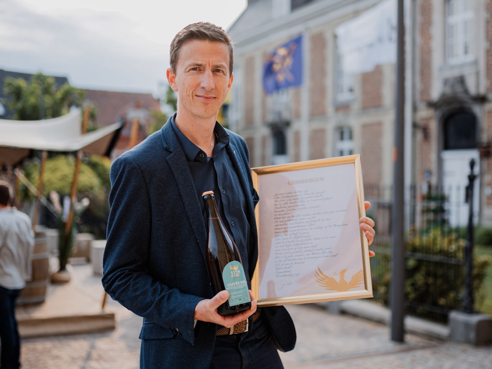 Fris-fruitig en de ideale partner bij stoverij: het bier van Bjorn Sorel wint nationale thuisbrouwwedstrijd van de Abdij van Grimbergen