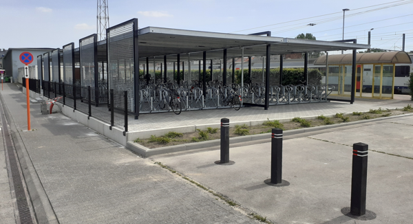 Nieuwe fietsparking aan station van Landen