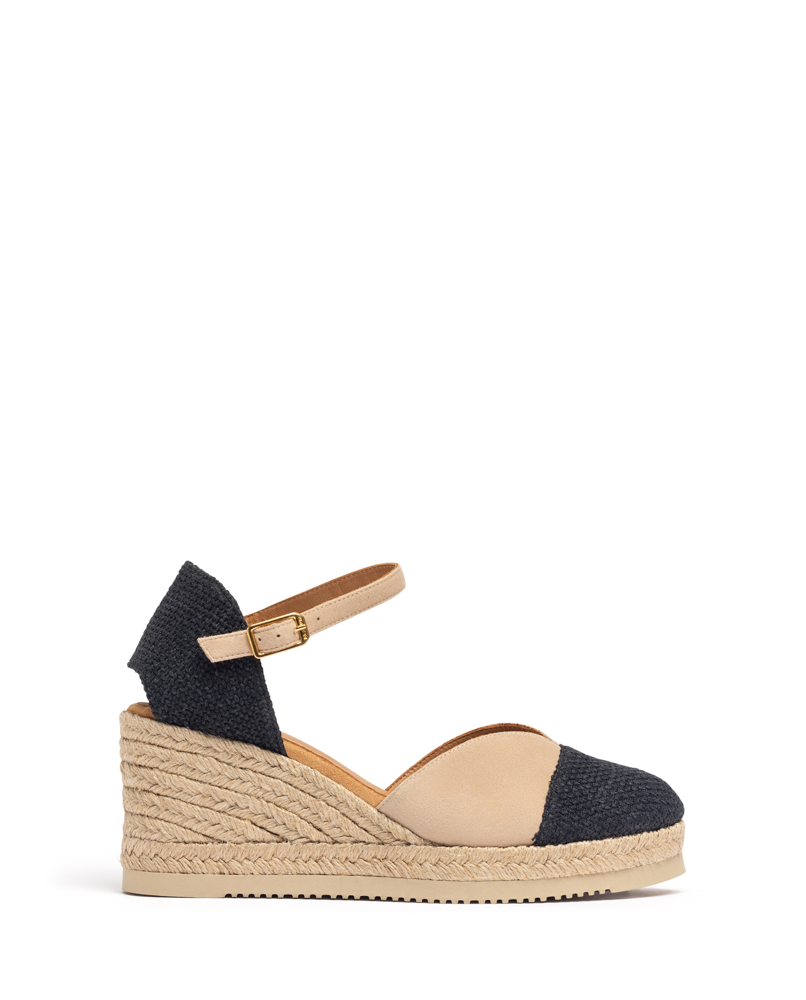 UNISA_SS25_CECH_ECL_KS BLKSKIN_99,90EUR
