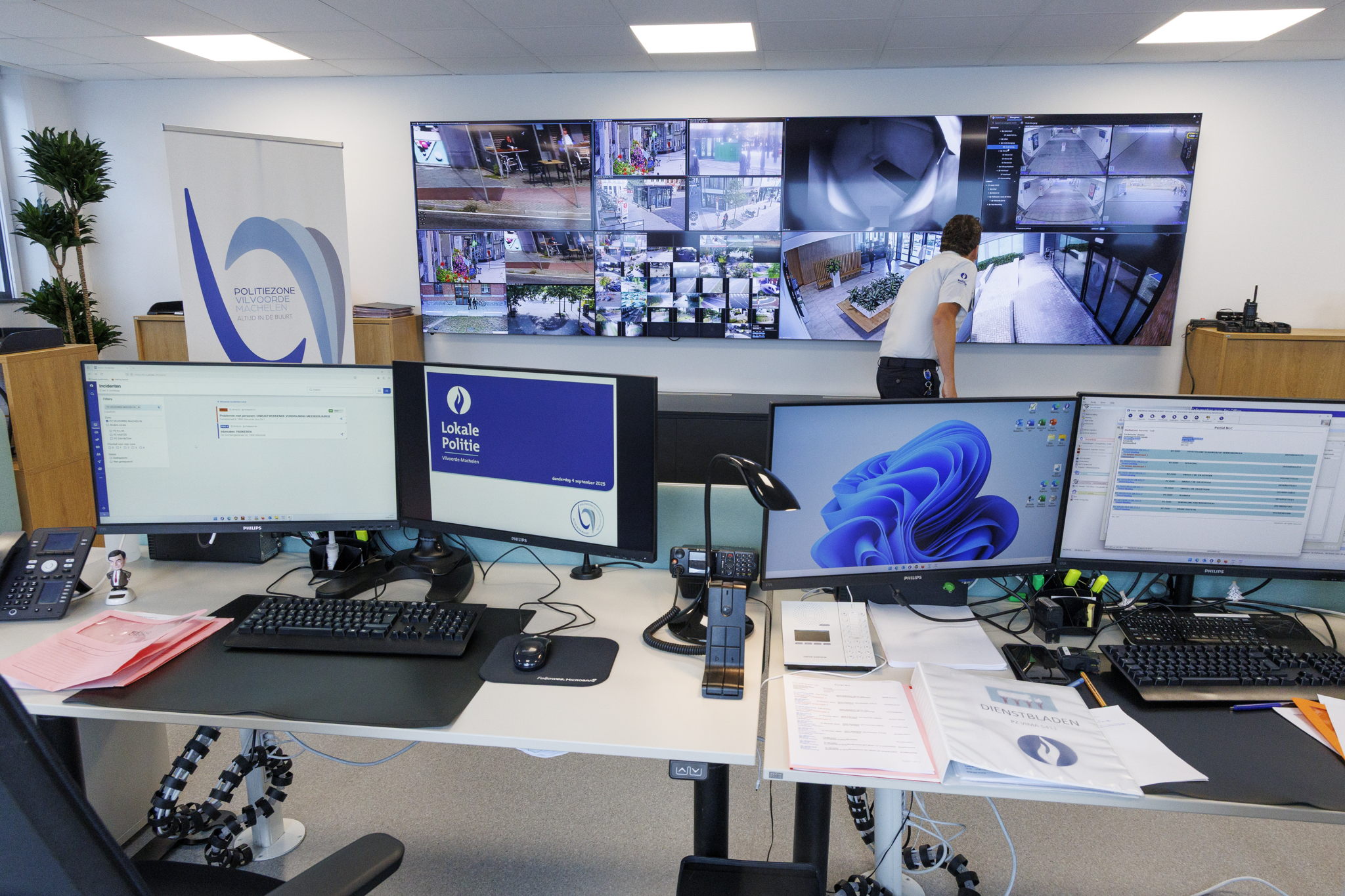 Ghent steps back from Israeli tech, but police phone software remains an issue