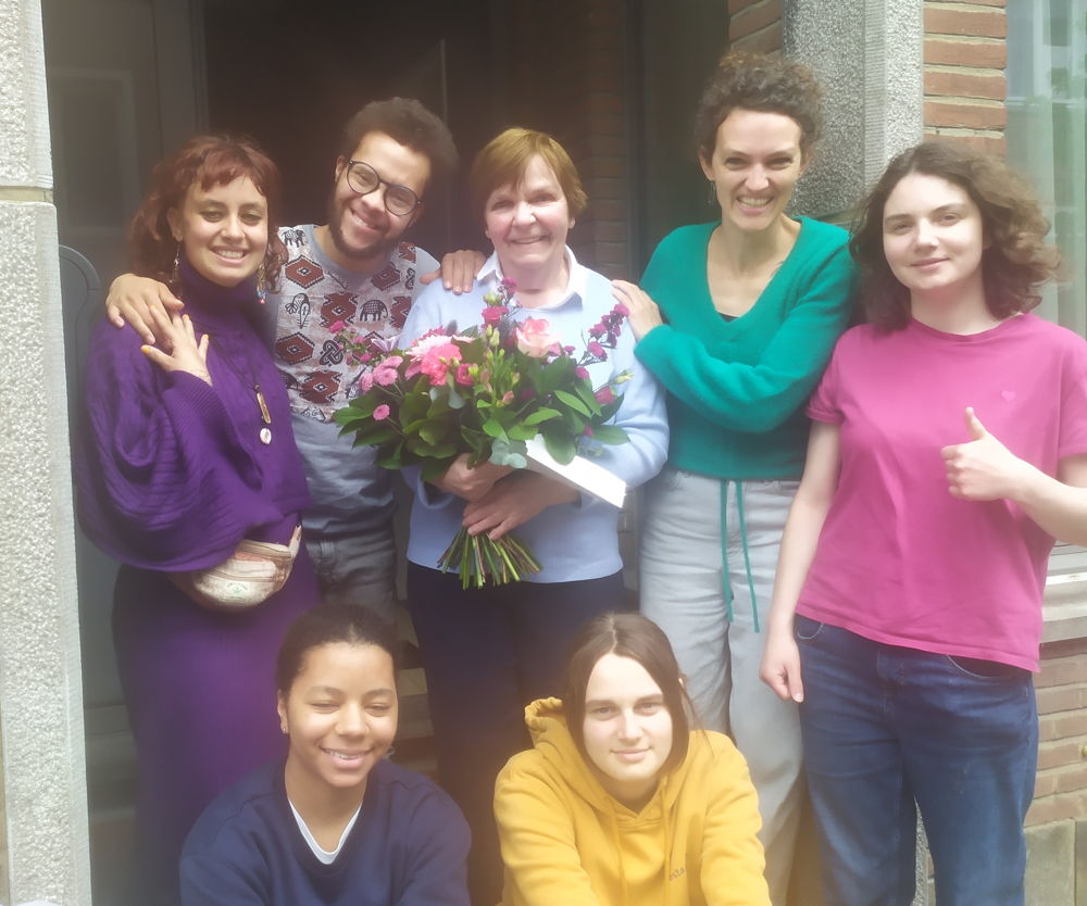 Superbuur Gerda uit de Pieter Nollekensstraat werd ook in de bloemetjes gezet