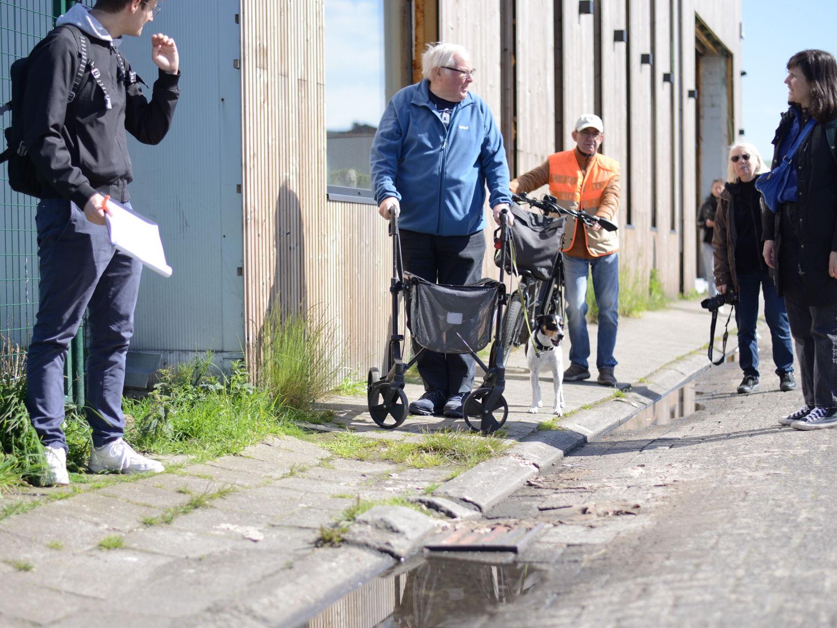 Helft van ouderen raakt moeilijk bij voorzieningen in de stad