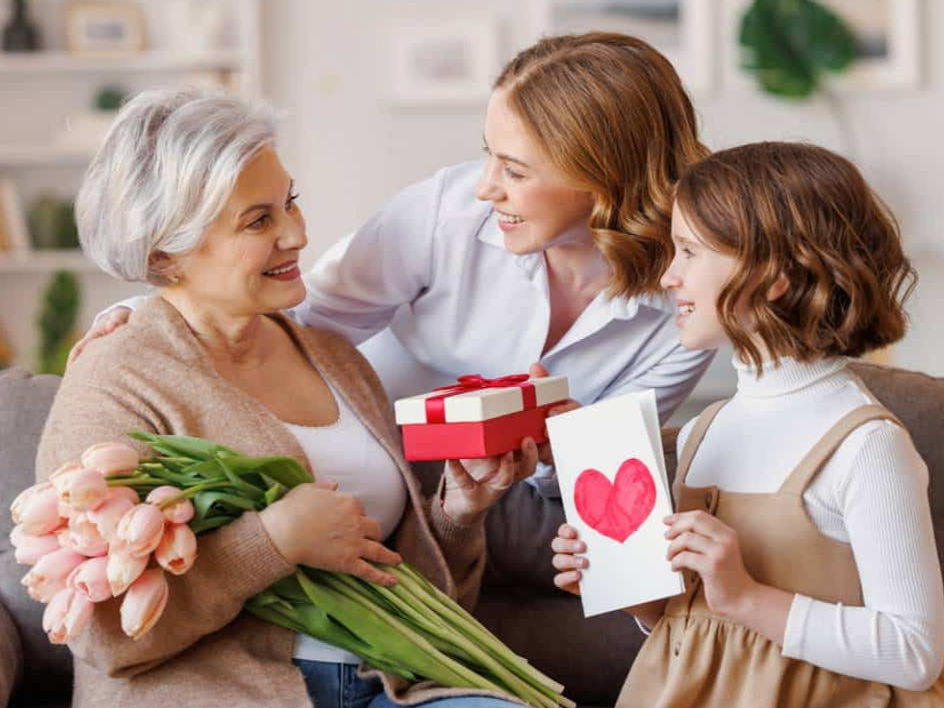 Guía de regalos para mamá: opciones que combinan estilo, amor y pagos flexibles