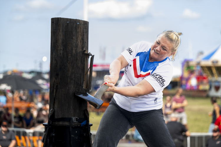 Nadezda Baklhvalova Standing Block Chop
