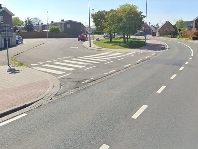Asfalteringswerken kruispunt Raapakker - Monnikenhofstraat
