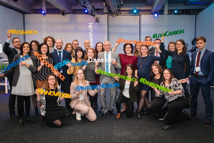 Europe, let's cooperate!