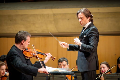 Photo by Toronto Symphony Orchestra/Allan Cabral, TSO.CA