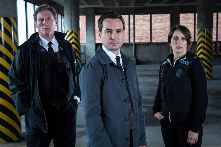 Ted Hastings (Adrian Dunbar), D.S. Steve Arnott (Martin Compston), DC Kate Fleming (Vicky McClure) © BBC