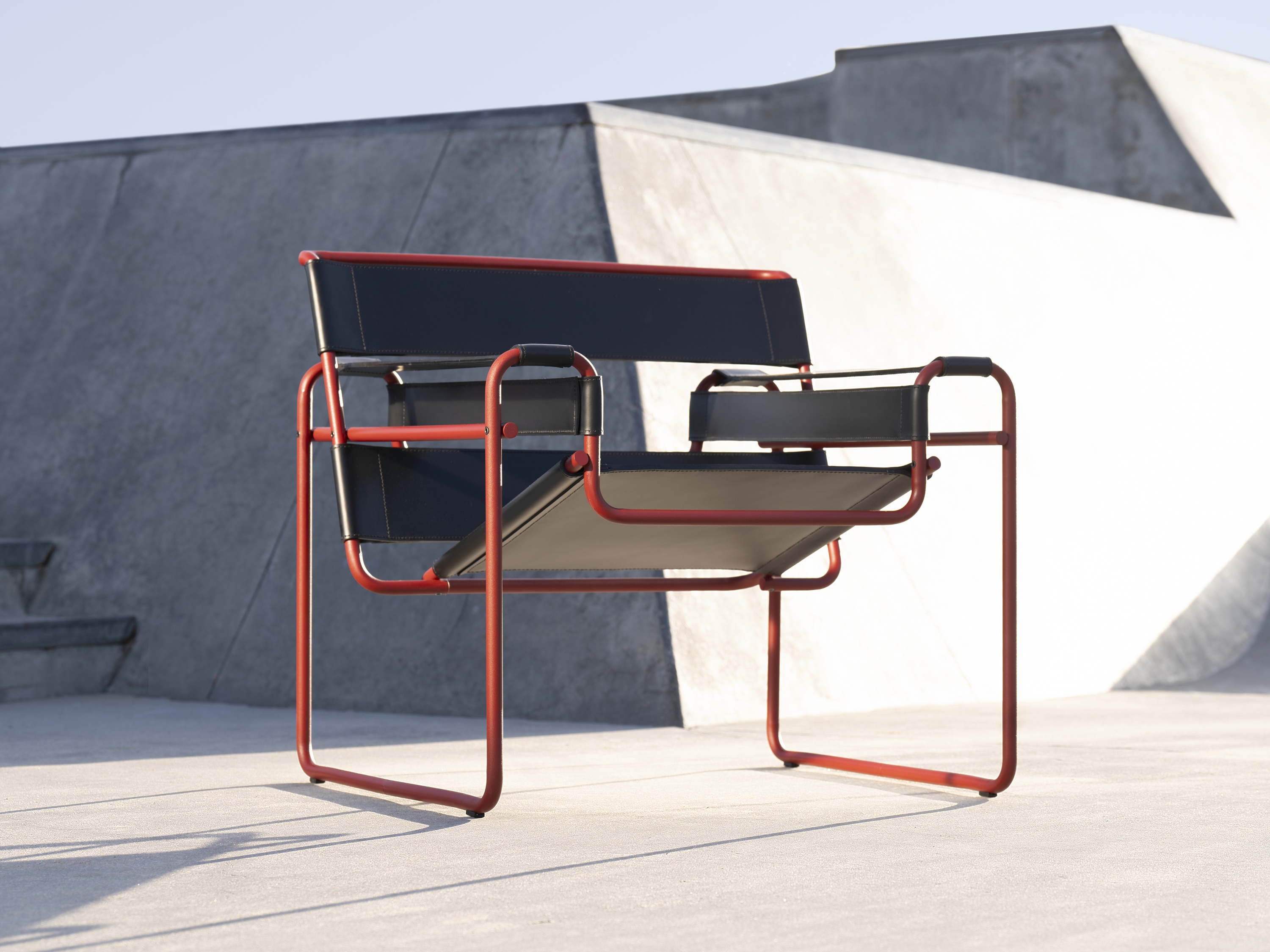 NOW AVAILABLE: Knoll Bauhaus-era collections in new colors