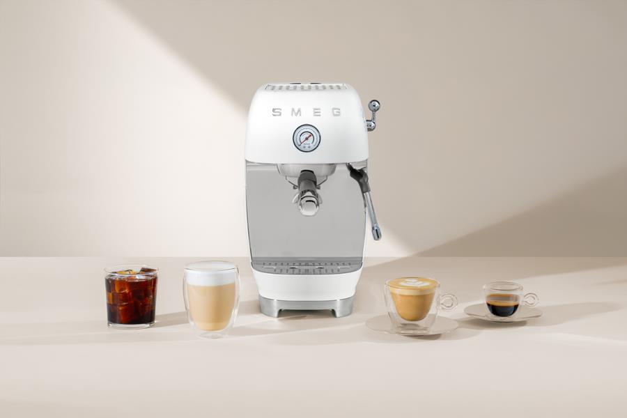 Découvrez les dernières innovations dans la gamme des petits appareils électroménagers de Smeg
