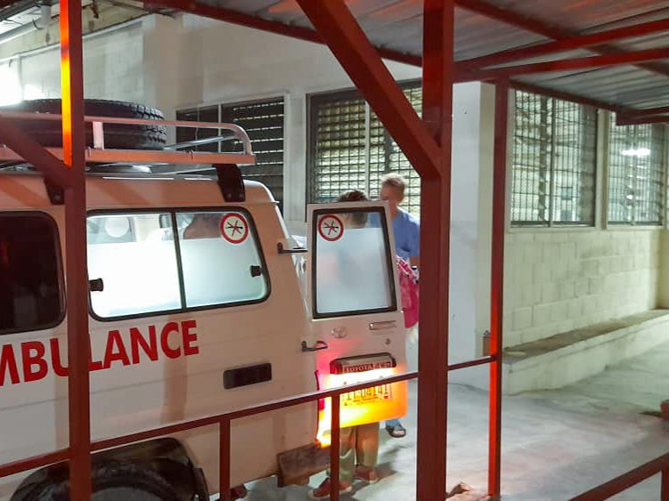 Las fuerzan del orden de Haití ejecutan a dos pacientes en un ataque a una ambulancia de MSF 