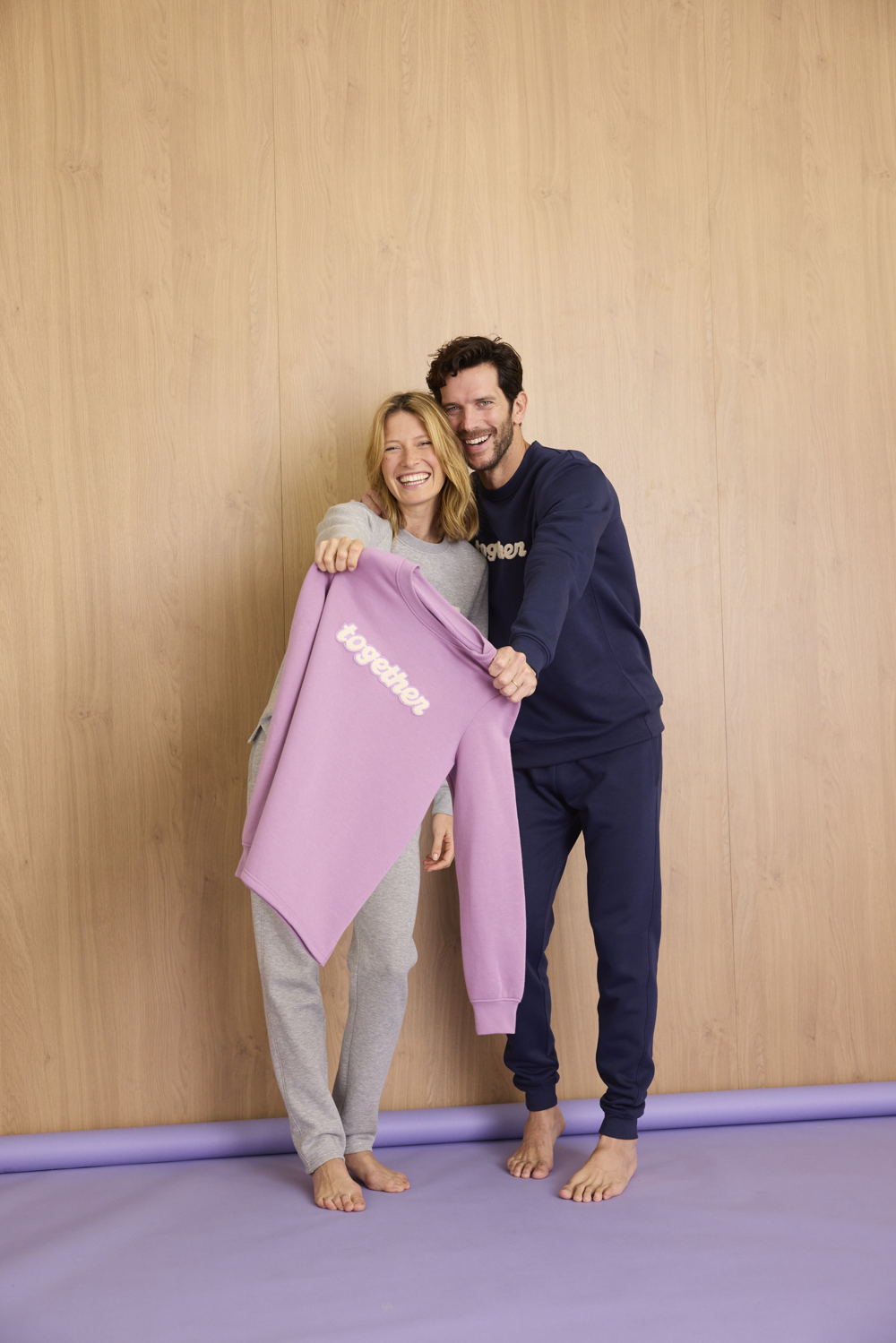 Femme + homme: Sweatshirt molleton Thermolactyl €49,99 - pantalon de jogging Thermolactyl €39,99