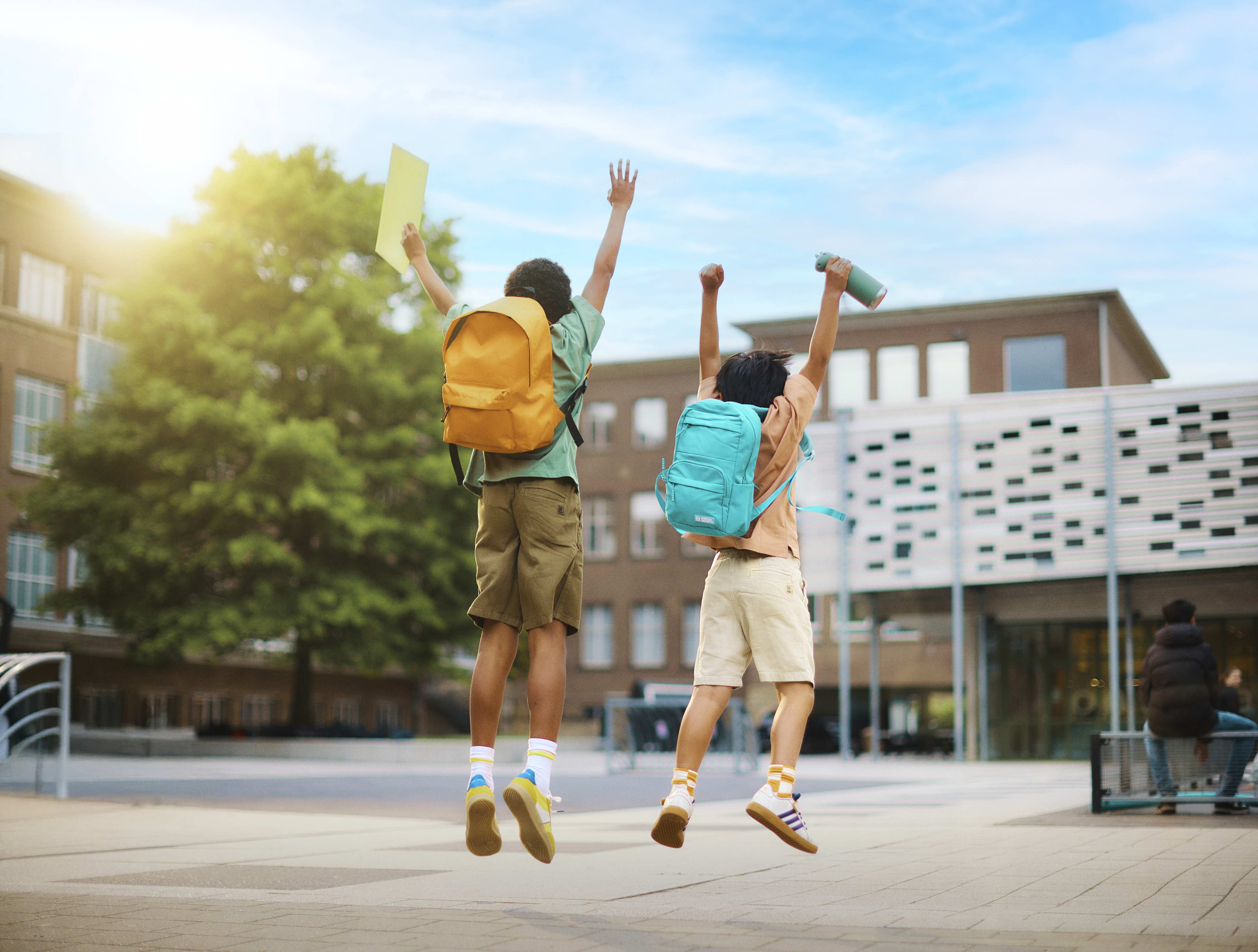 AVA trapt het schooljaar af: met deze must-have schoolspullen scoor je zeker