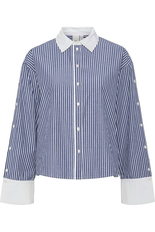 Juttu_SS25_Yas Hemd Stria_Star white_€59,95