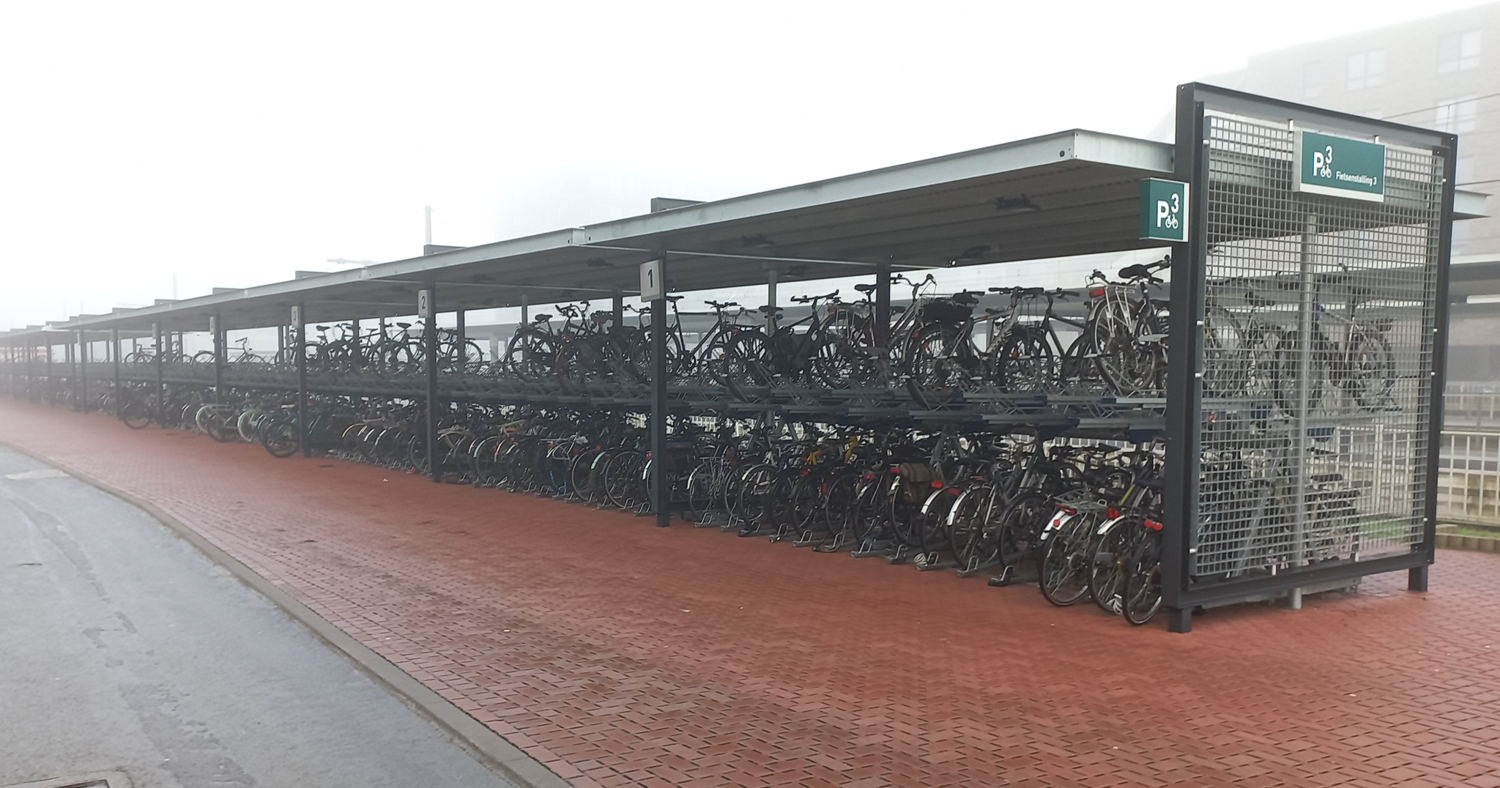 De gratis fietsenparking © NMBS