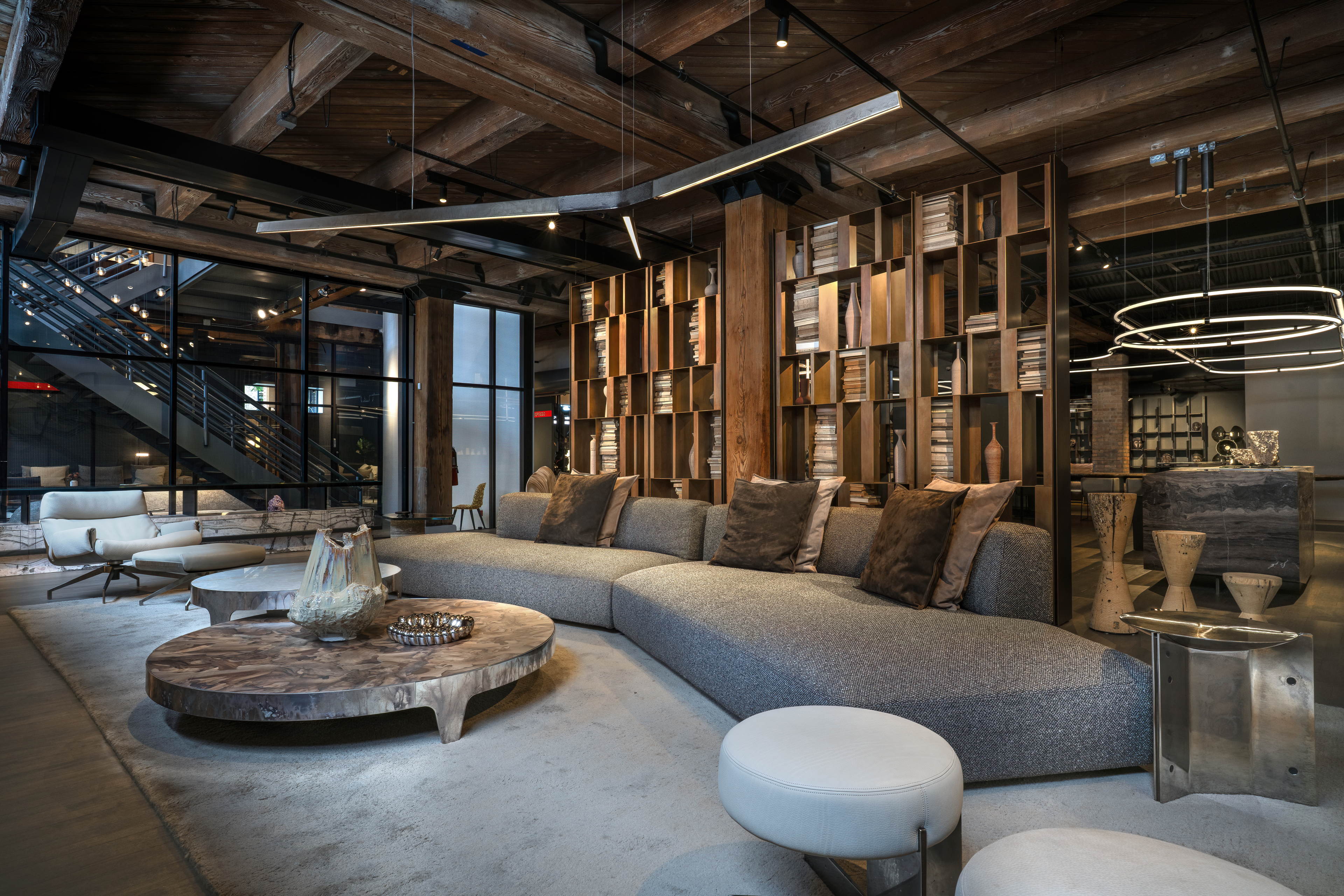 HENGE INAUGURA UNO SPAZIO DEDICATO ALL’INTERNO DI LUMINAIRE CHICAGO