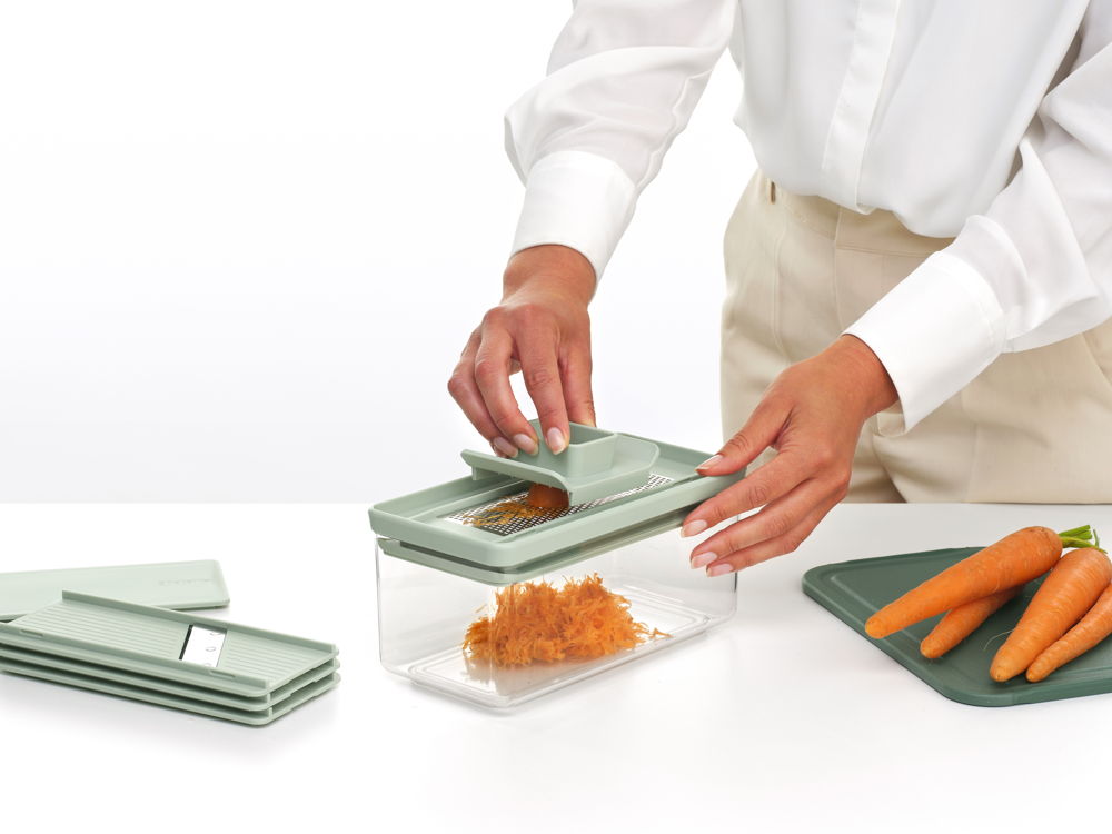 Tasty+ Slicer and Grater Set - Jade Green - 8710755145469 Brabantia_6_NR-40996