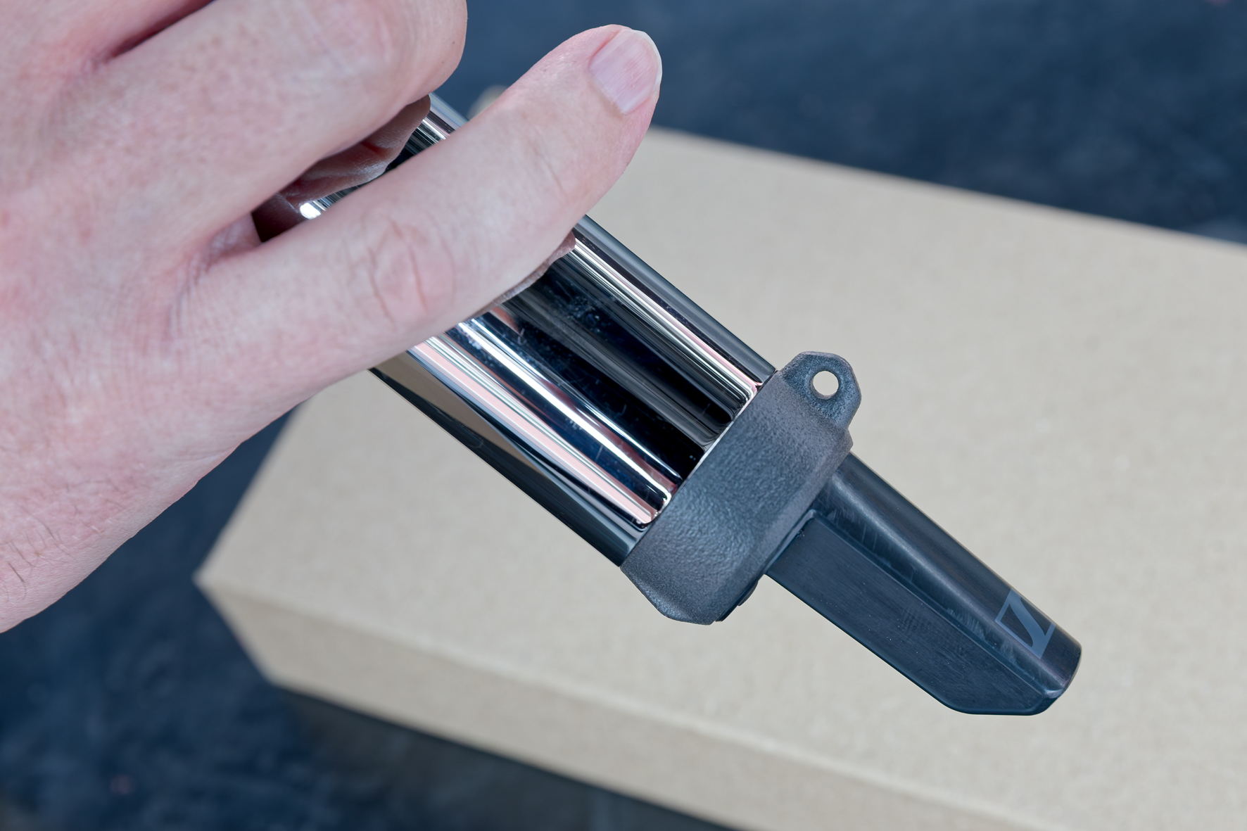 Sicherungsöse am Spectera Handsender Sicherungsöse am Spectera Handsender