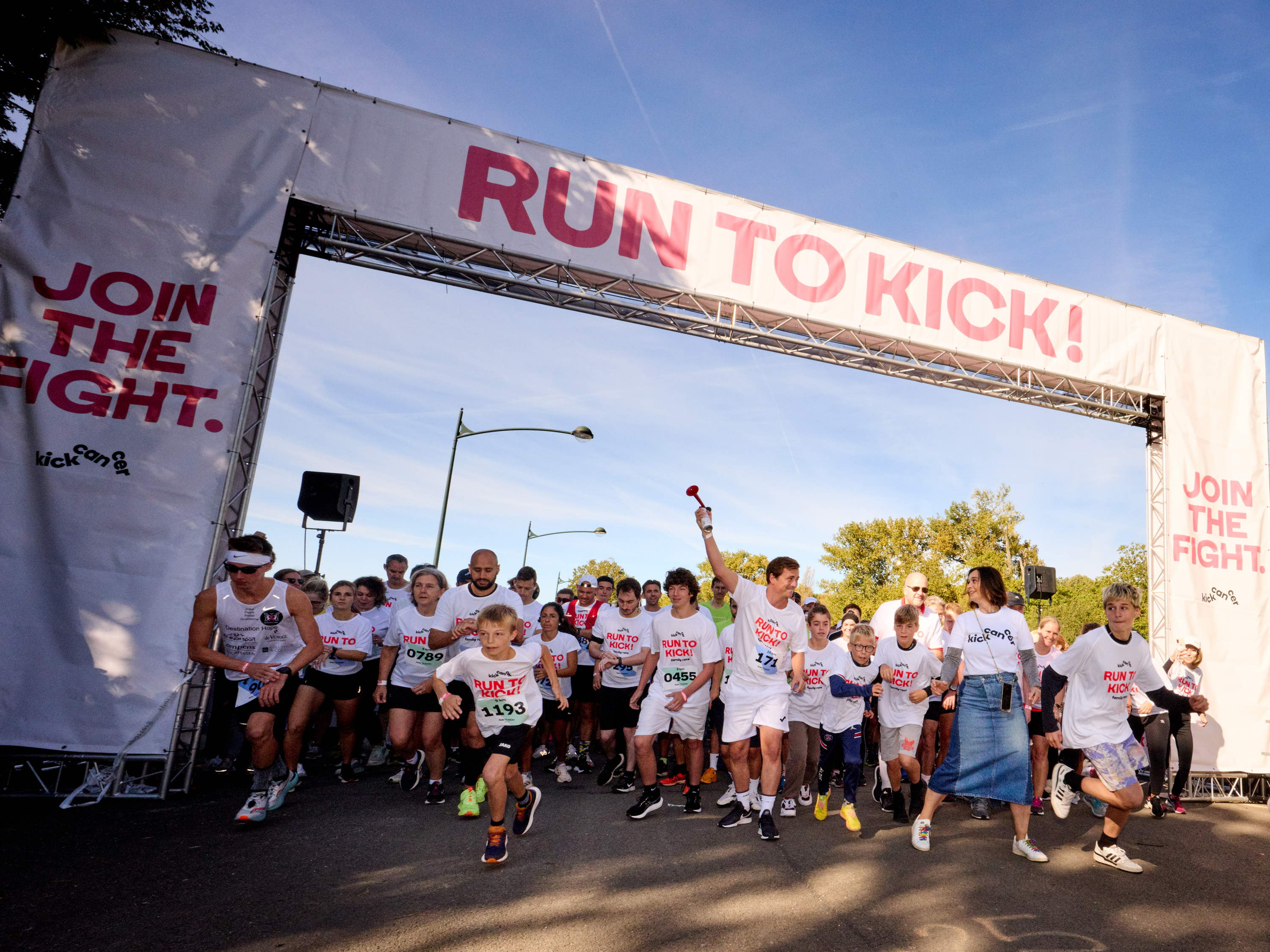 Nog nooit zo veel geld ingezameld voor onderzoek naar hersentumoren bij kinderen. Liefdadigheidsloop RUN TO KICK rondt nu al kaap van 1.000.000! 
