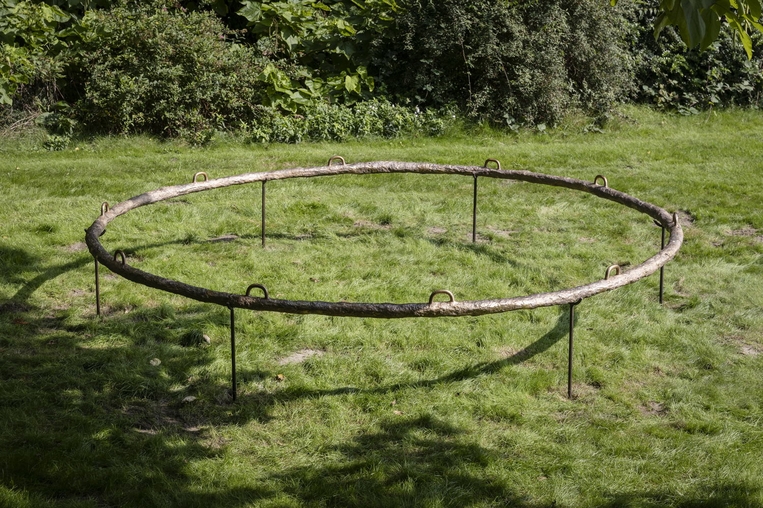 Maika Garnica, To hold, to carry, to walk, a sound (detail), 2021 - Copyright de kunstenaar, foto: Ans Brys Maika Garnica, To hold, to carry, to walk, a sound (detail), 2021 - Copyright de kunstenaar, foto: Ans Brys