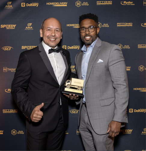 (L-R) Kevin Truett, EVP of Business Development at Speedy Delivery with Jeremy Thomas, Senior Director of Market Delivery at Lowe’s (L-R) Kevin Truett, EVP of Business Development at Speedy Delivery with Jeremy Thomas, Senior Director of Market Delivery at Lowe’s