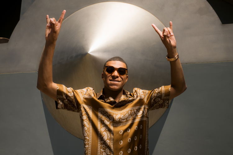 OAKLEY x KYLIAN MBAPPÉ 2023 SIGNATURE SERIES CAMPAIGN IMAGE (2)