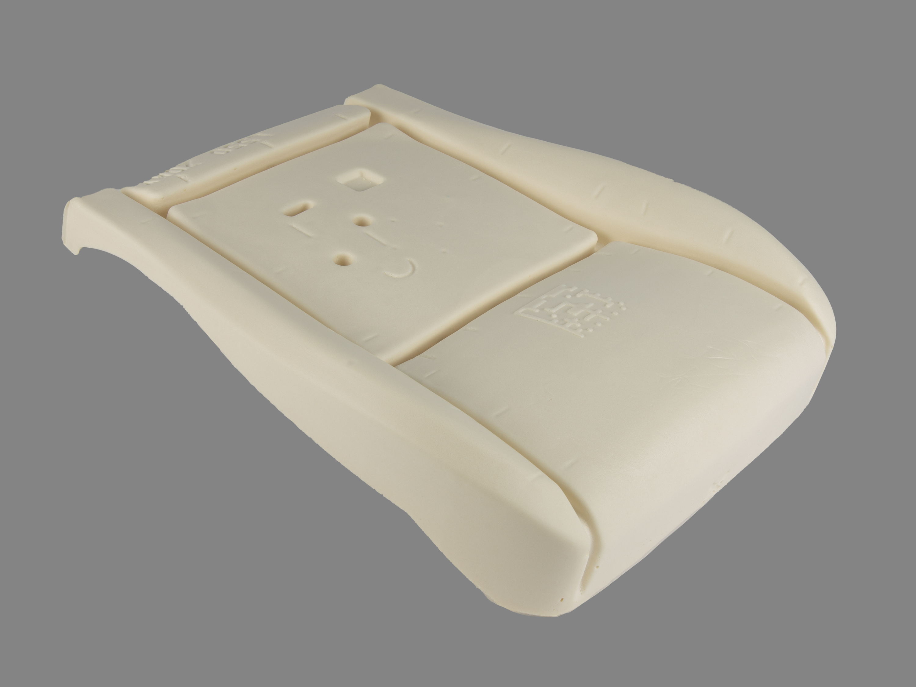 Industry-first: Adient, Jaguar Land Rover and Dow develop closed-loop PU foam seats