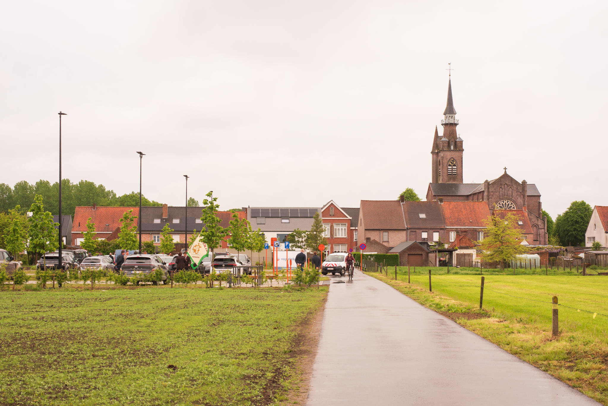 Doomkerke, waar het aangenamer wonen, werken en bewegen is na de uitgevoerde inrichtingswerken
©Vlaamse Landmaatschappij, Wim Van Isacker Doomkerke, waar het aangenamer wonen, werken en bewegen is na de uitgevoerde inrichtingswerken
©Vlaamse Landmaatschappij, Wim Van Isacker