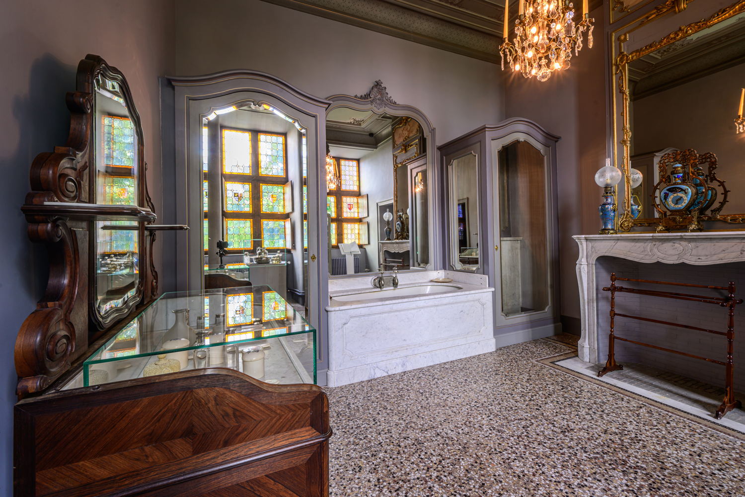 Badkamer, Kasteel van Gaasbeek, foto Jo Exelmans