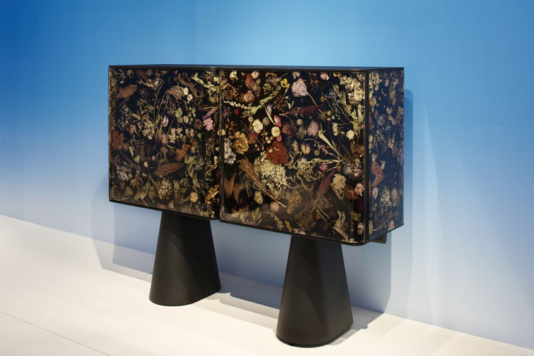 Twenty First Gallery at Design Miami 2021. Image credit James Harris Photography.
