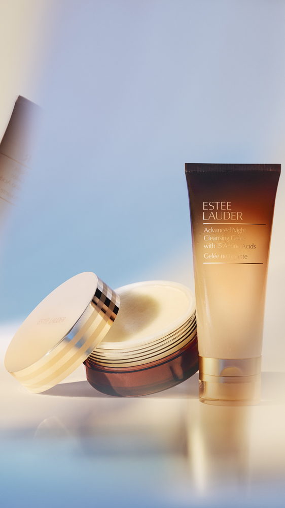 FL23_DIGITAL_ANR_Cleansing_Balm_Gelee_13e_GLOBAL_1080x1920