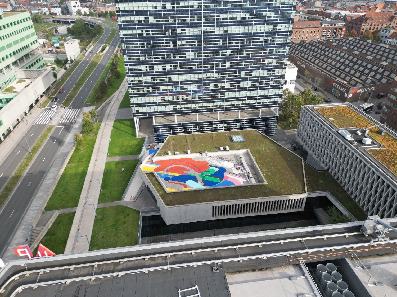 © Tim Marschang. Larsen Bervoets dakschildering DAKkan stad Antwerpen AP Hogeschool