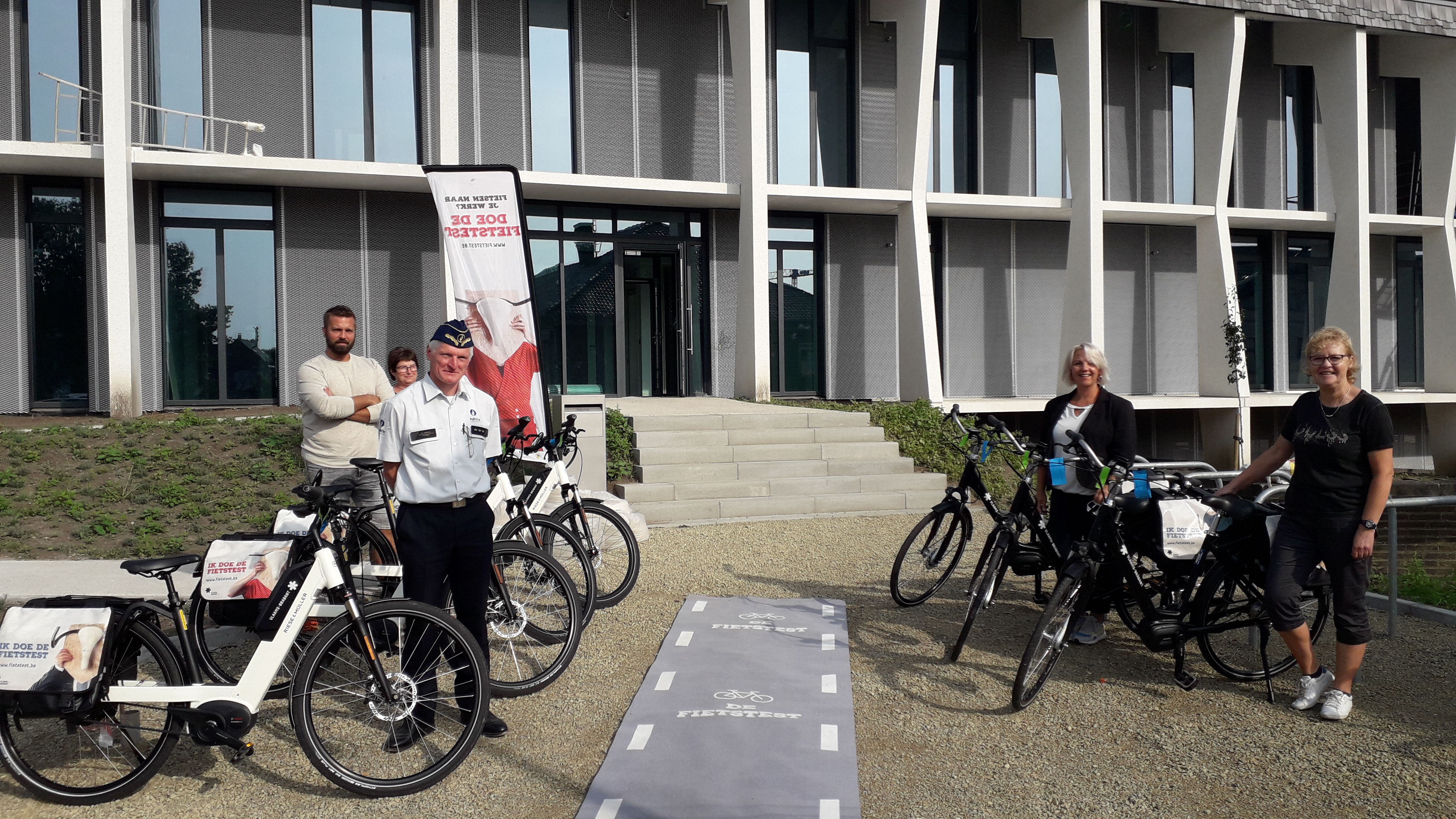 Politiezone Lubbeek wil meer personeel op de fiets en doet mee aan De Fietstest van de provincie Vlaams-Brabant