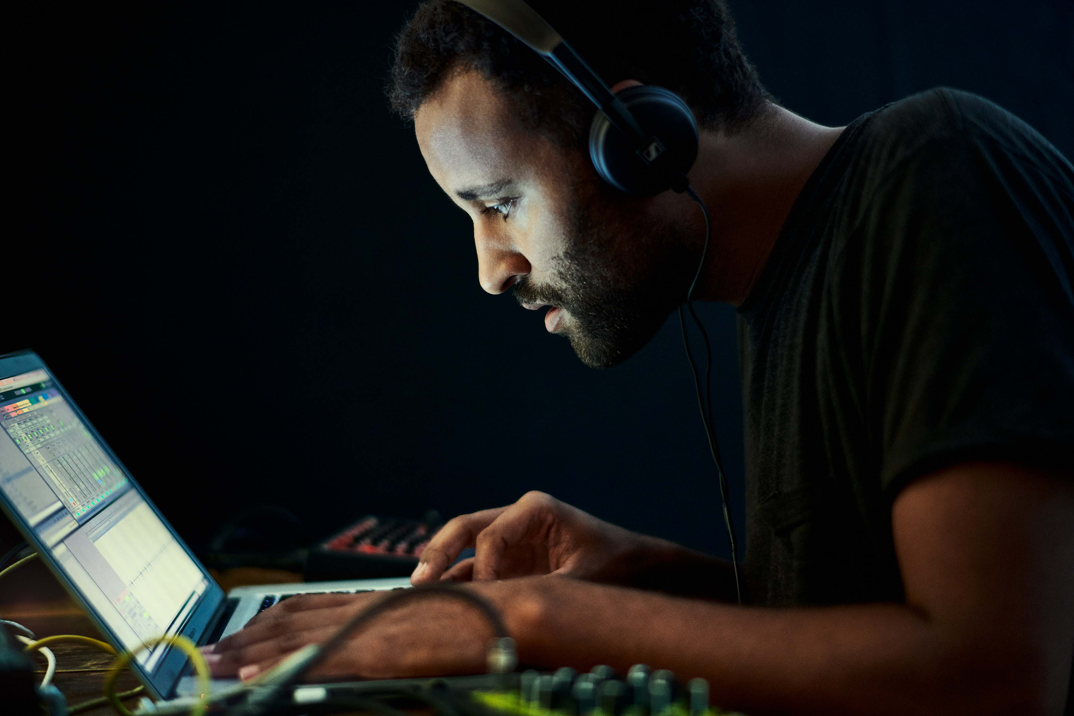 For podcast edits and tweaks, it’s always good to ensure that you get comfortable and lightweight pair of headphones that have solid sound reproduction For podcast edits and tweaks, it’s always good to ensure that you get comfortable and lightweight pair of headphones that have solid sound reproduction