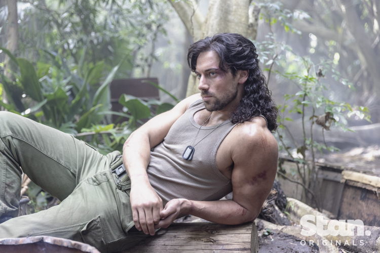 Lincoln Younes as Albhanis
